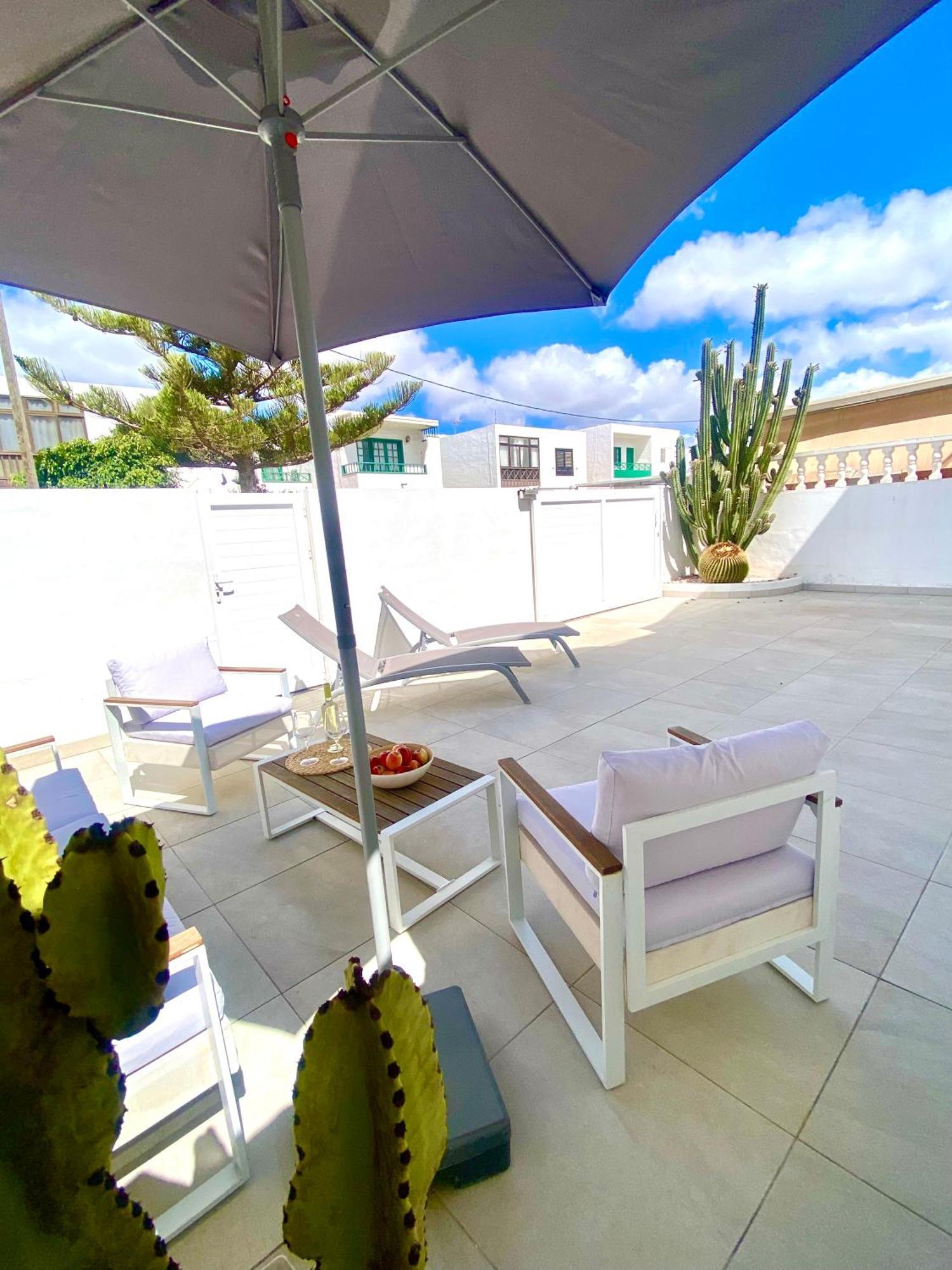 宏达海滩Lanzarote Mar Y Playa公寓 外观 照片